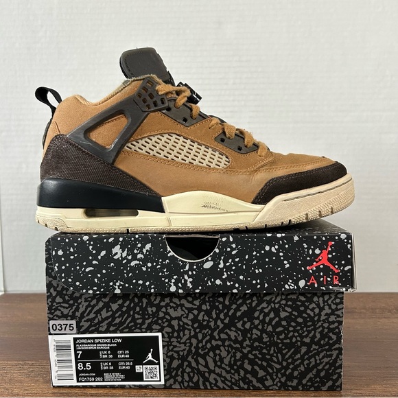 Jordan Spizike Low Size M7/W8.5 - Picture 1 of 7